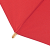 Detailaufnahme der Bambus-Spitzen eines roten Schirms